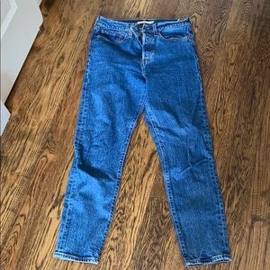 Levi’s wedgie fit jeans